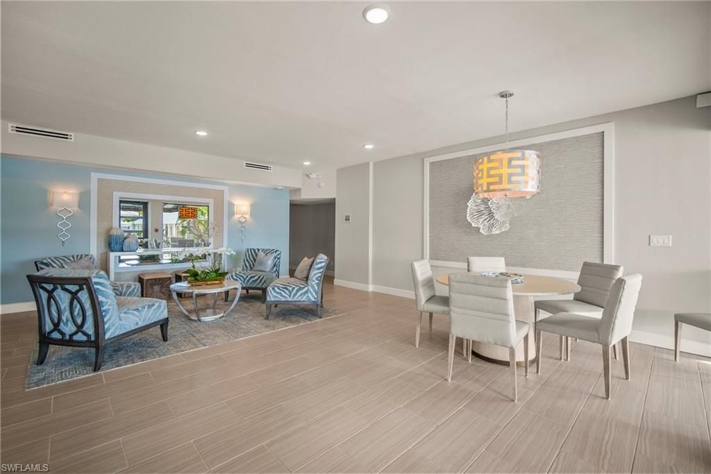 2650 Gulf Shore Blvd N, Unit 701, Naples, FL 34103 Photo