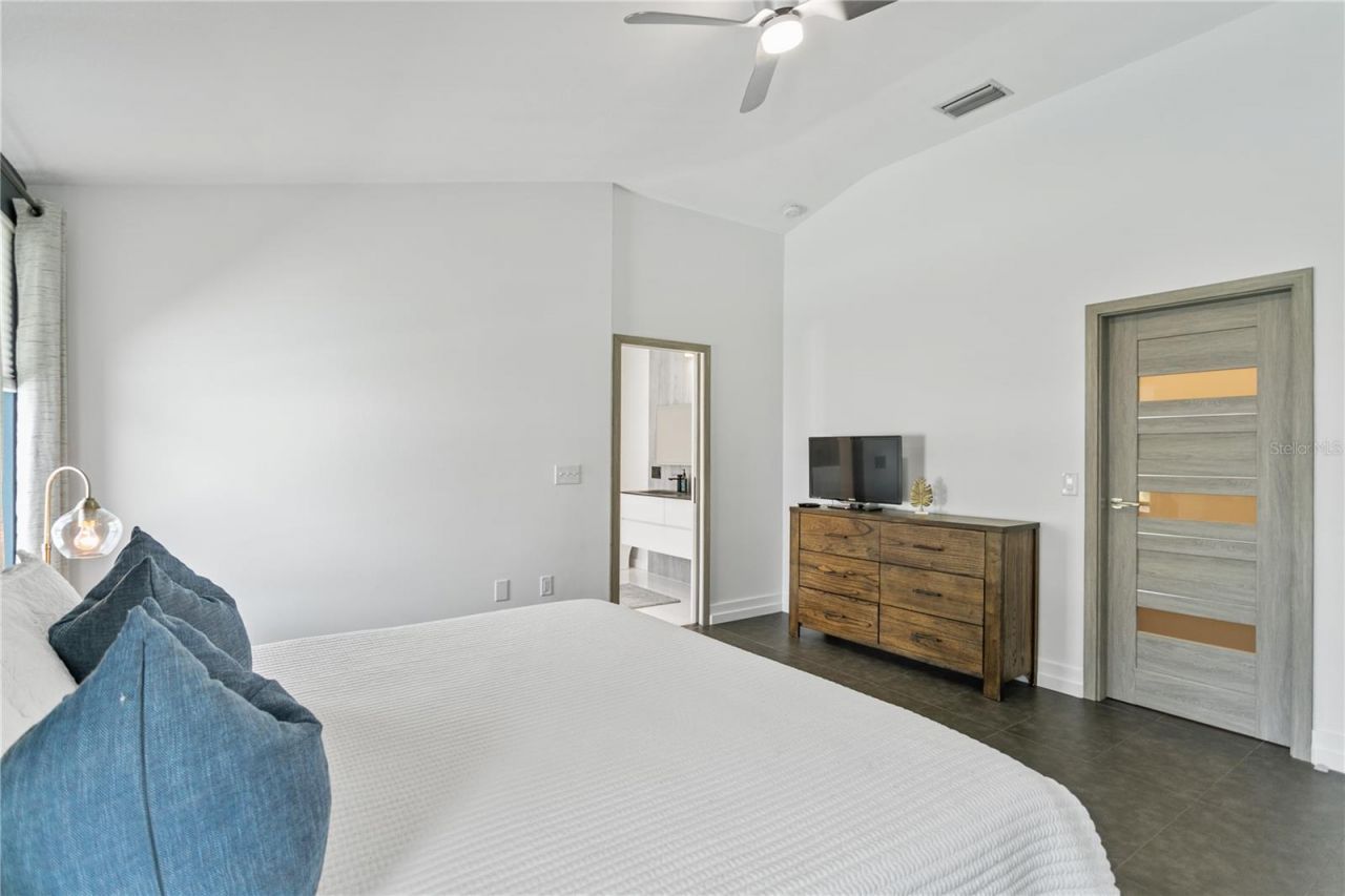 24405 Summer Wind Court, Lutz, FL 33559 Photo