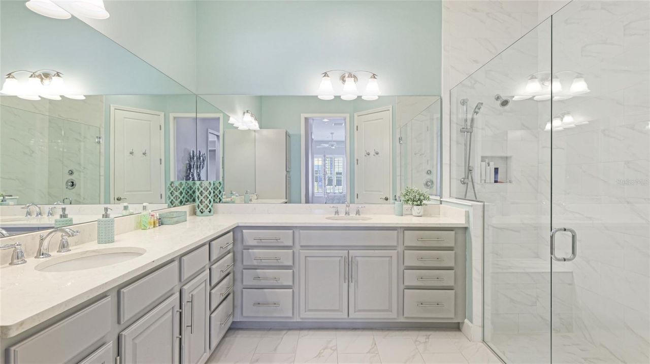 283 Saint Lucia Drive, Unit 101, Bradenton, FL 34209 Photo