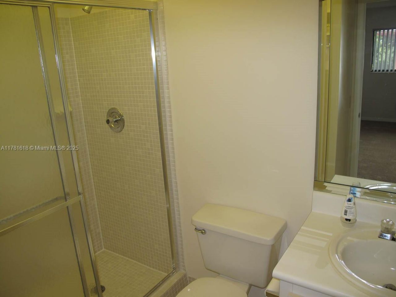 9674 S Belfort Cir, Unit 202, Tamarac, FL 33321 Photo