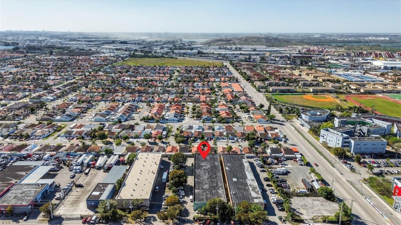 9180 NW 119th St, Unit 10, Hialeah Gardens, FL 33018 Photo