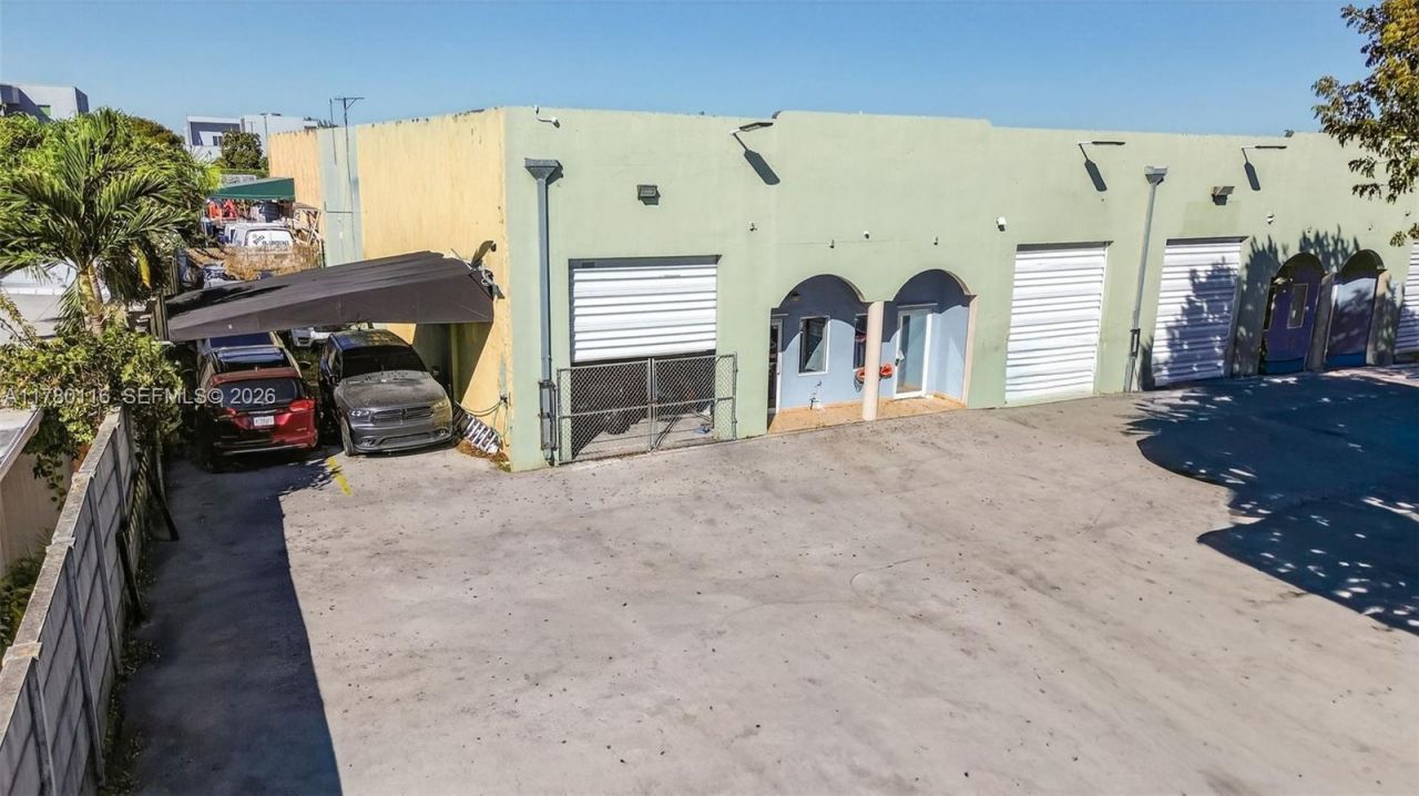 9180 NW 119th St, Unit 10, Hialeah Gardens, FL 33018 Photo