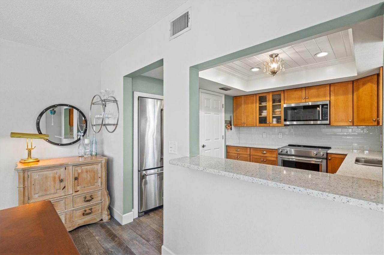 234 85th Street, Holmes Beach, FL 34217 Photo