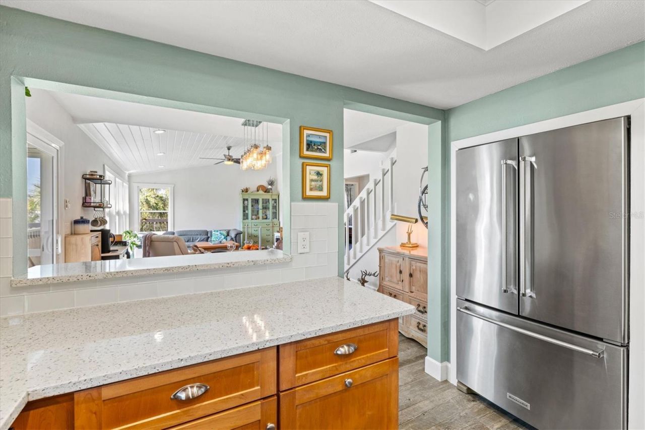 234 85th Street, Holmes Beach, FL 34217 Photo