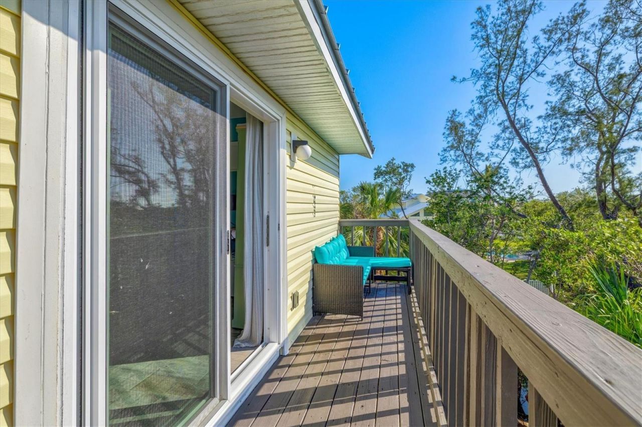 234 85th Street, Holmes Beach, FL 34217 Photo