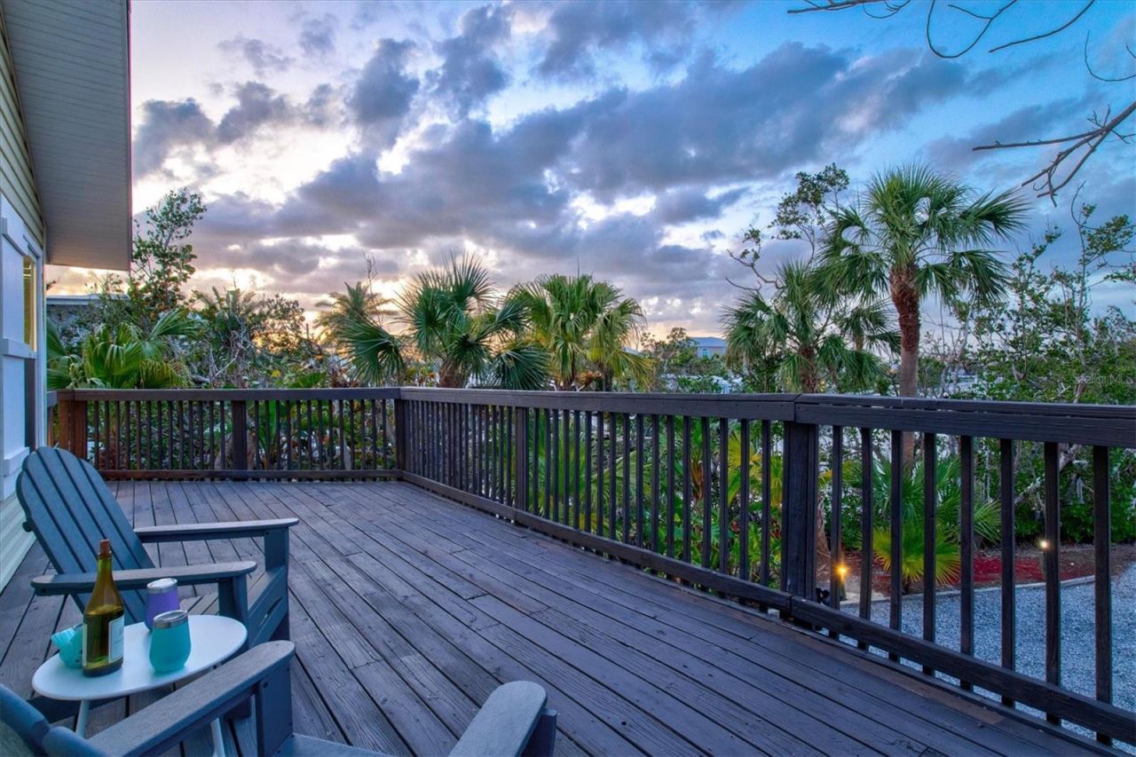 234 85th Street, Holmes Beach, FL 34217 Photo