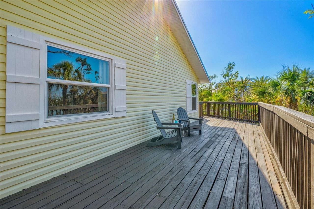234 85th Street, Holmes Beach, FL 34217 Photo