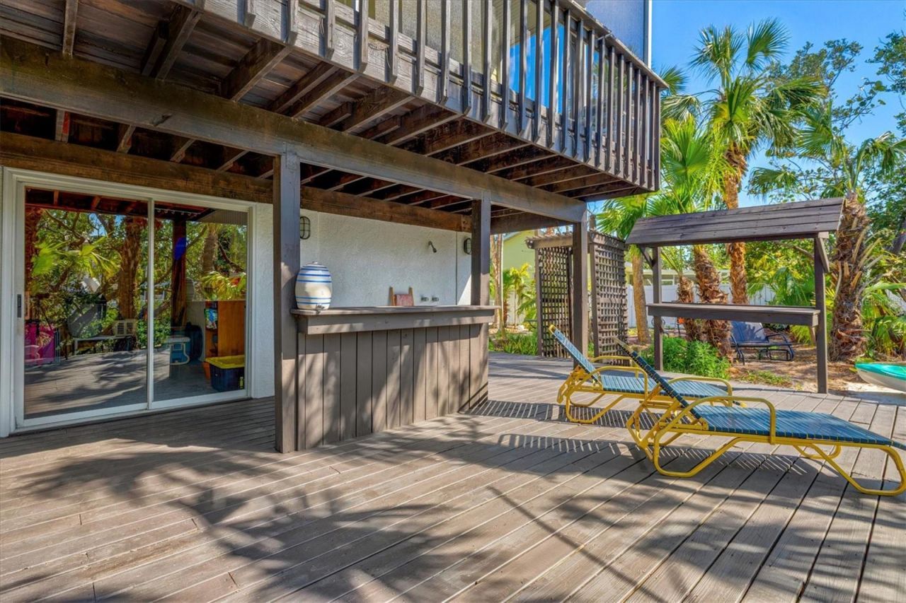 234 85th Street, Holmes Beach, FL 34217 Photo