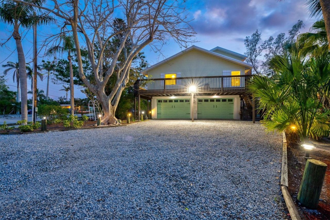 234 85th Street, Holmes Beach, FL 34217 Photo