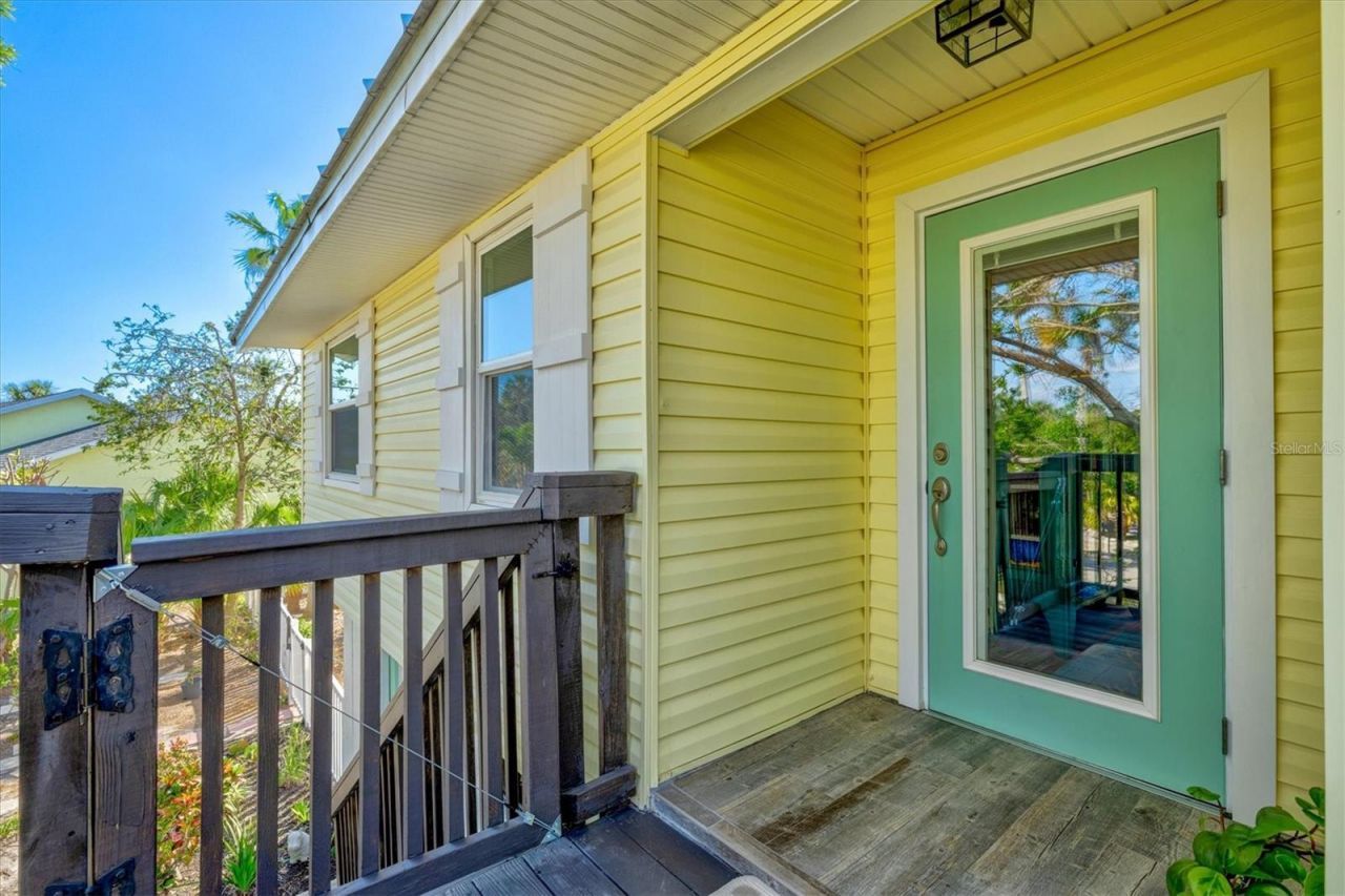 234 85th Street, Holmes Beach, FL 34217 Photo