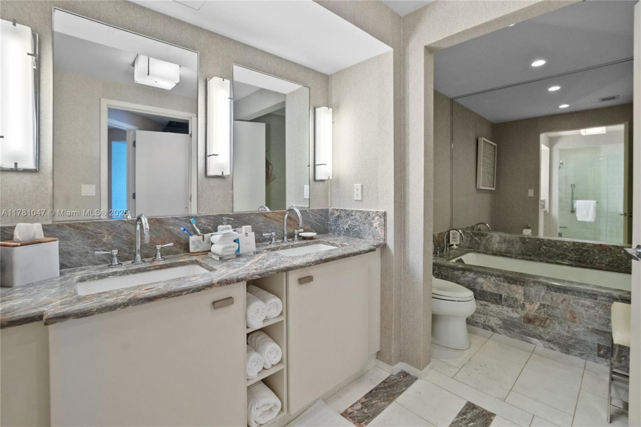551 N Fort Lauderdale Beach Blvd, Unit H1705, Fort Lauderdale, FL 33304 Photo