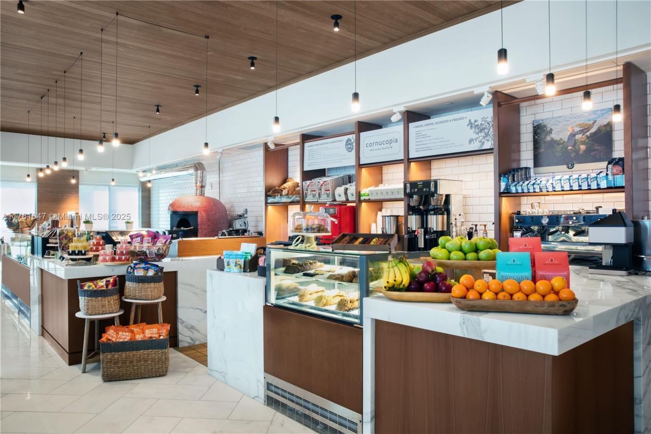 551 N Fort Lauderdale Beach Blvd, Unit H1705, Fort Lauderdale, FL 33304 Photo