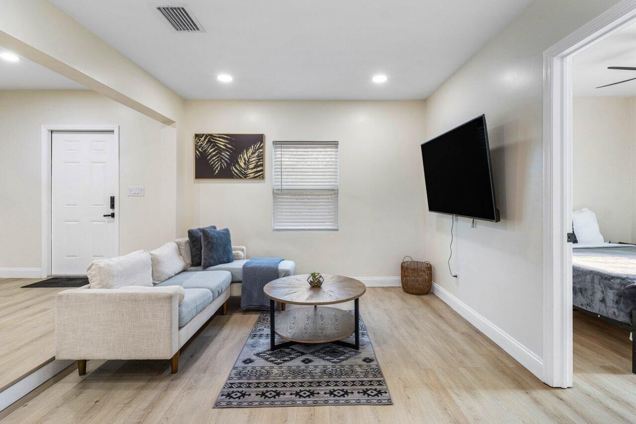 4603 N Ocean Boulevard, Boynton Beach, FL 33435 Photo