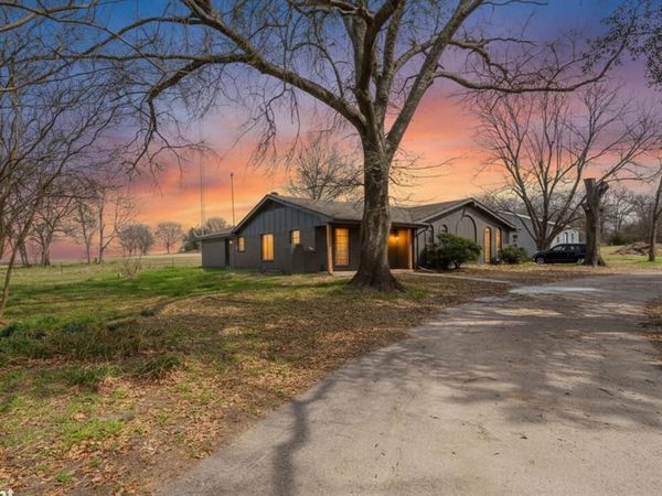 530 County Road 1123, Fruitvale, TX 75127