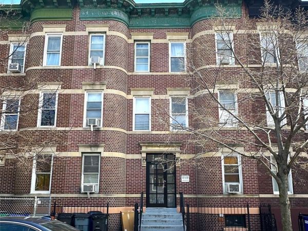 30-89 43rd Street, Astoria, NY 11103