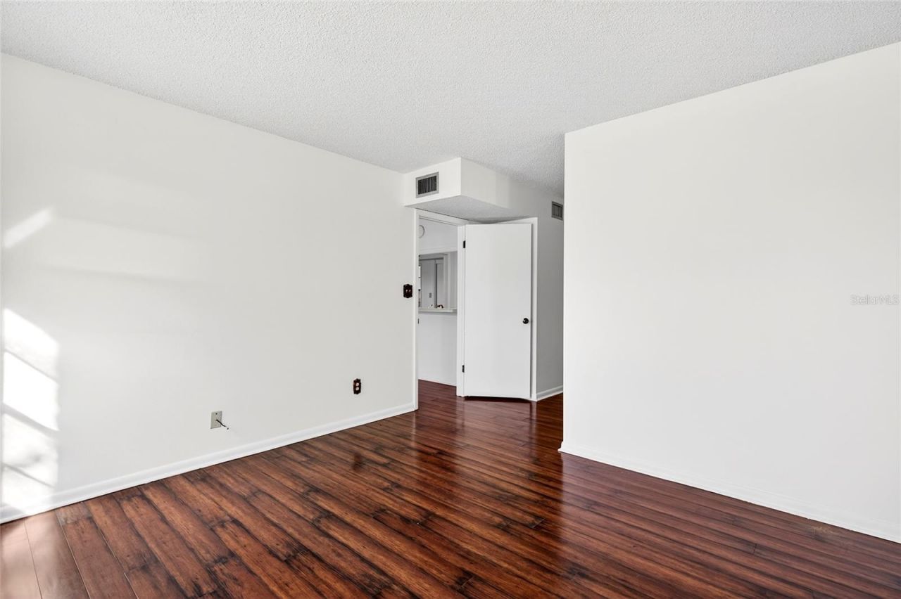 2837 NE 3rd Street, Unit 103, Ocala, FL 34470 Photo
