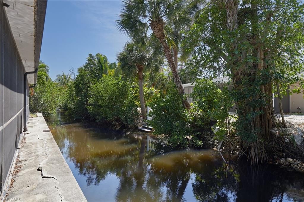 27620 Riverdale Ln, Bonita Springs, FL 34134 Photo