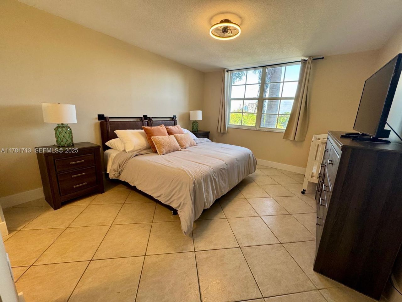 19501 E Country Club Dr, Unit 9503, Aventura, FL 33180 Photo