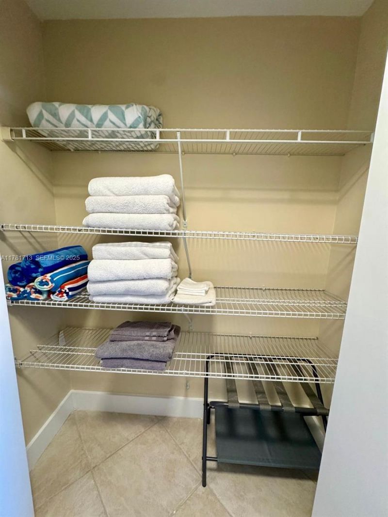 19501 E Country Club Dr, Unit 9503, Aventura, FL 33180 Photo