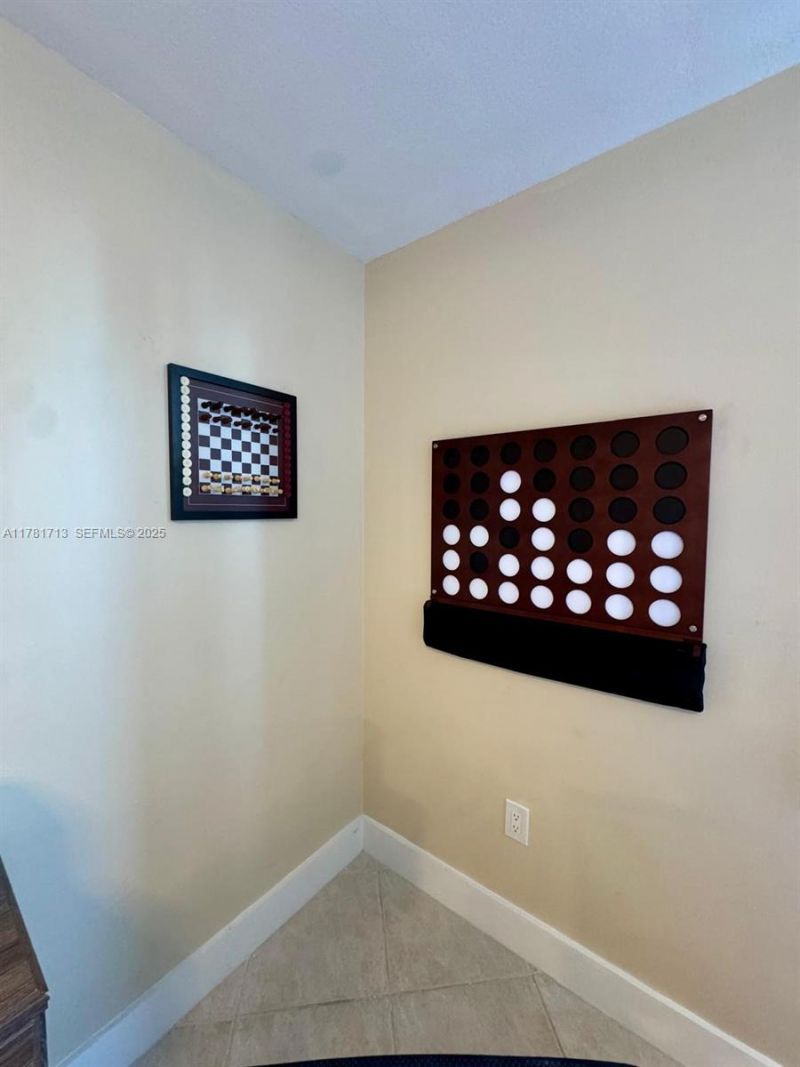 19501 E Country Club Dr, Unit 9503, Aventura, FL 33180 Photo