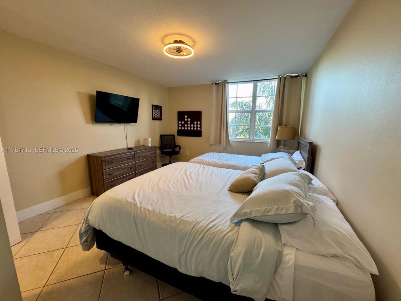 19501 E Country Club Dr, Unit 9503, Aventura, FL 33180 Photo