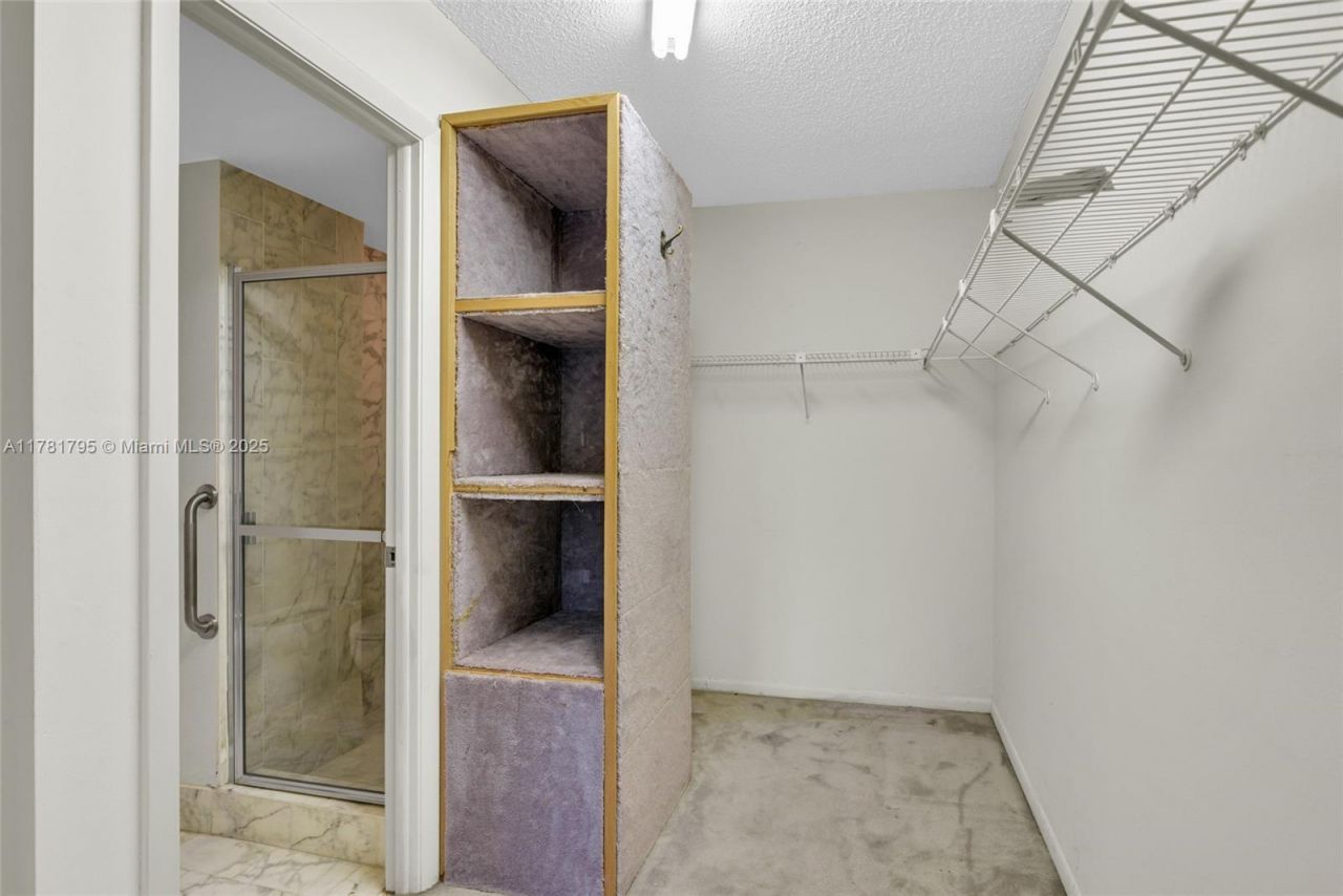 2000 Towerside Ter, Unit 307, Miami, FL 33138 Photo