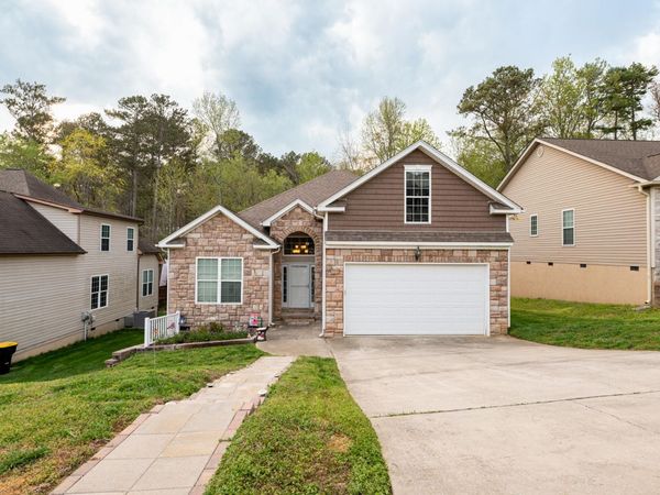 2341 Lake Mist Drive, Chattanooga, TN 37421