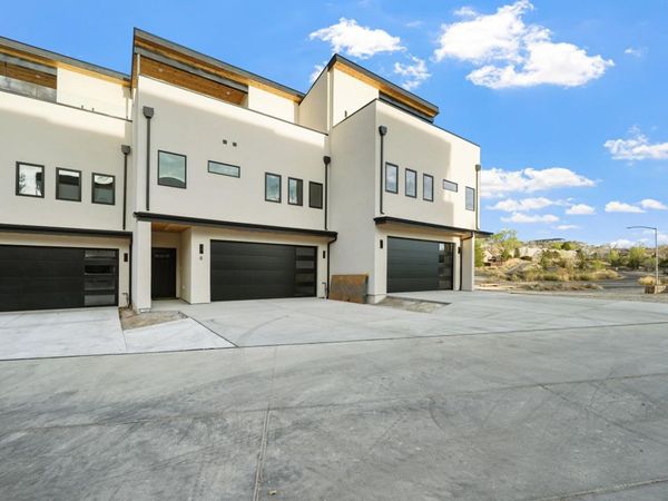 2398 Ridge Circle Drive, Unit B, Grand Junction, CO 81507