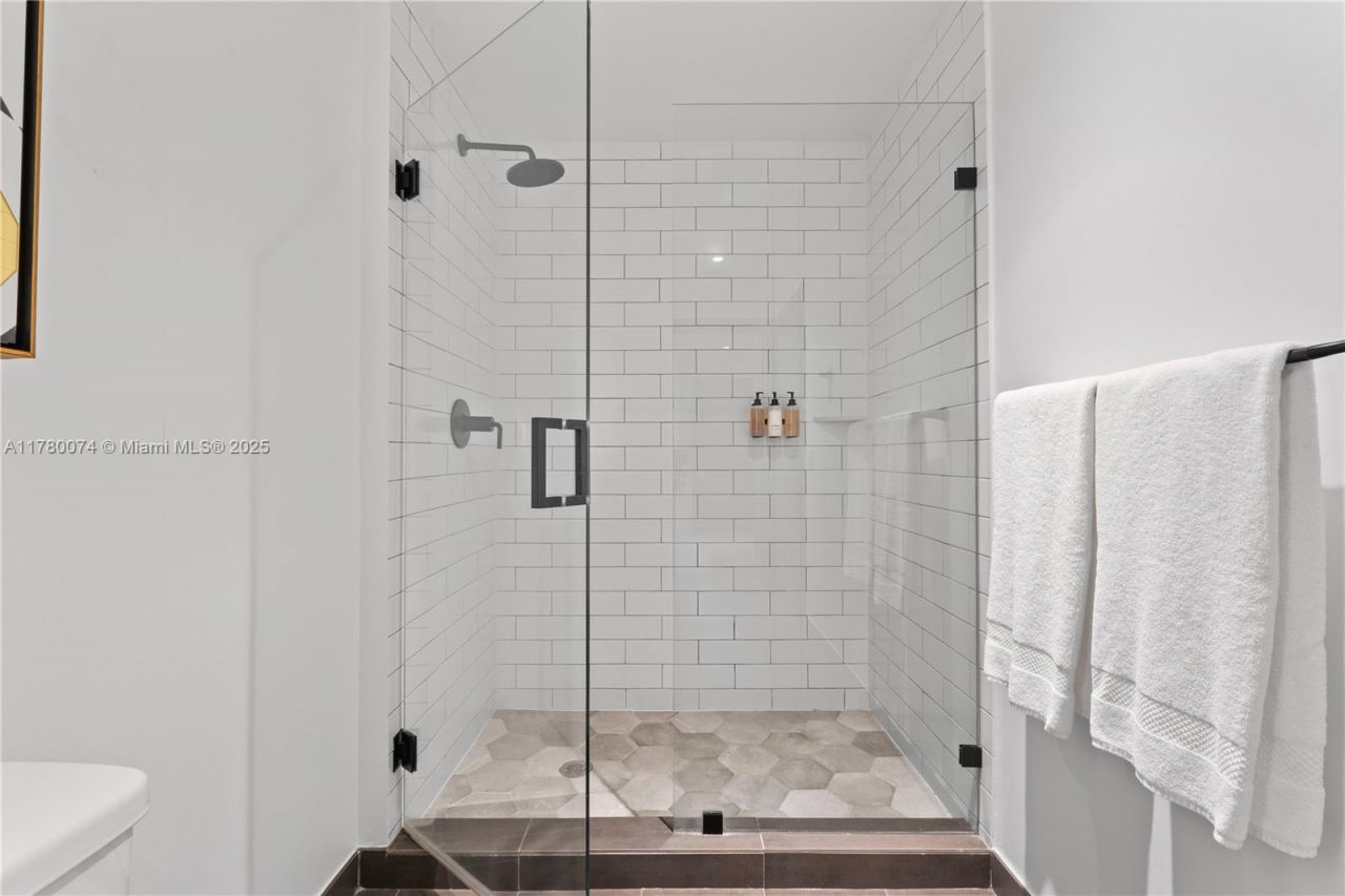 398 NE 5th St, Unit 2119, Miami, FL 33132 Photo