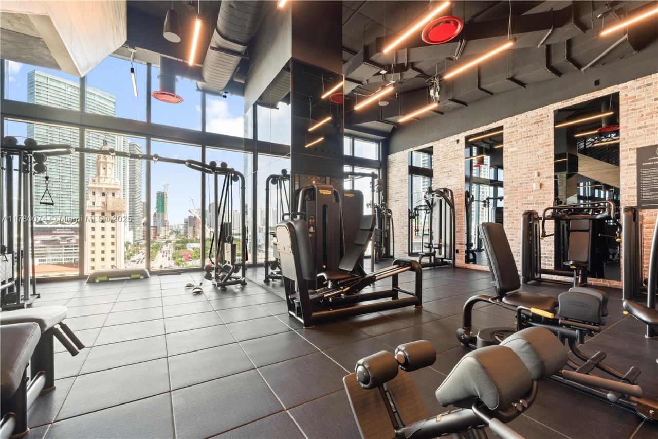 398 NE 5th St, Unit 2119, Miami, FL 33132 Photo