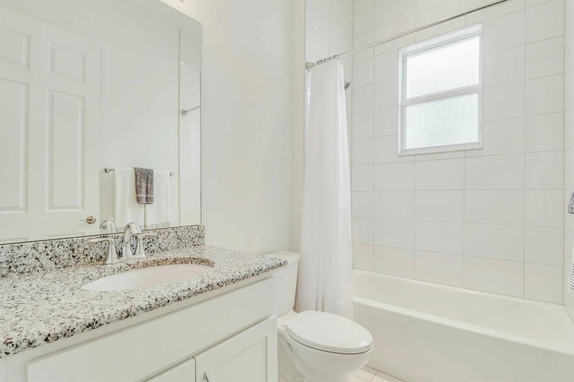 9182 SW Pepoli Way, Port Saint Lucie, FL 34987 Photo