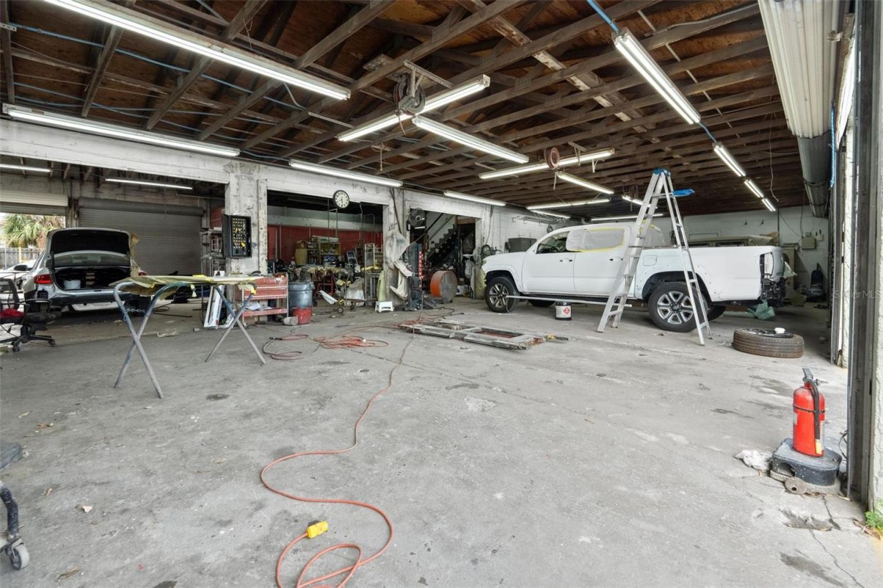 4950 72nd Avenue N, Pinellas Park, FL 33781 Photo