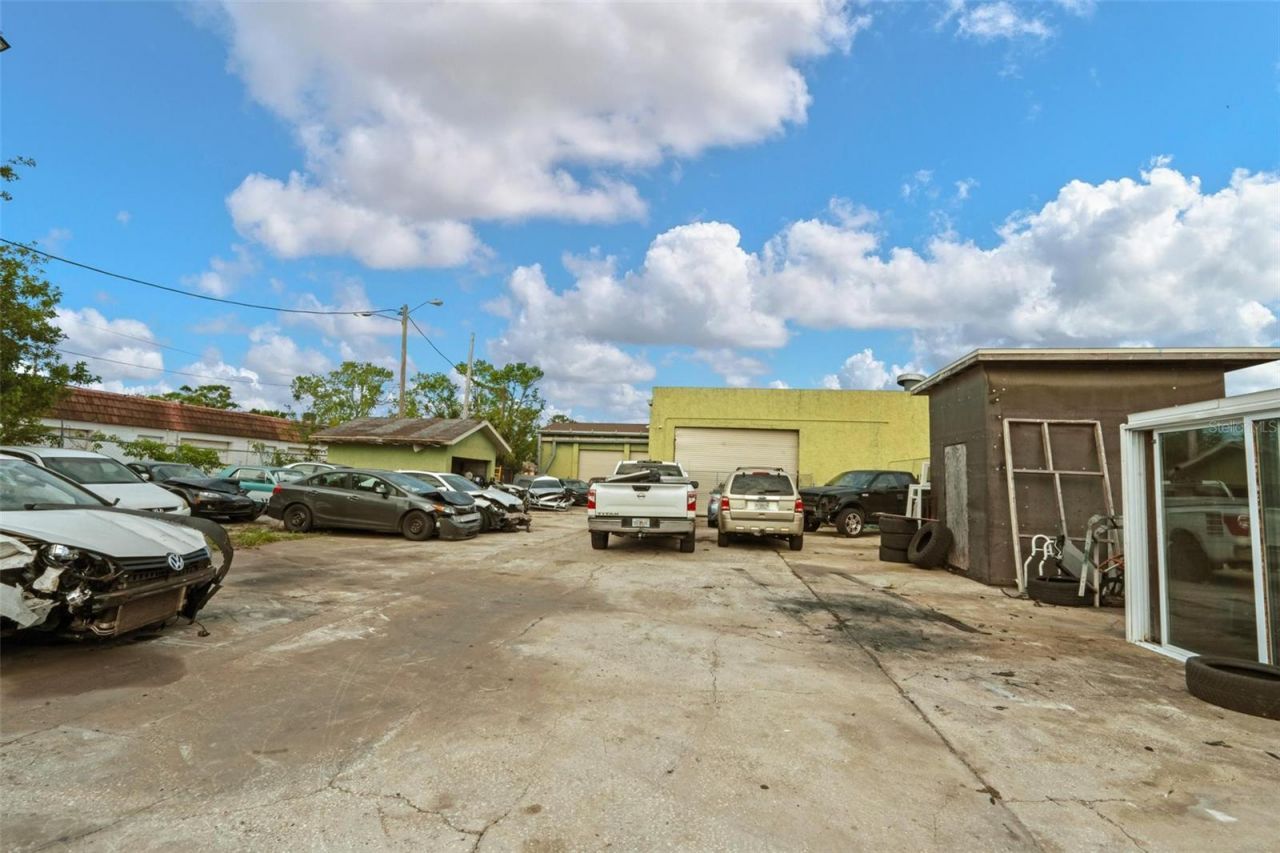 4950 72nd Avenue N, Pinellas Park, FL 33781 Photo