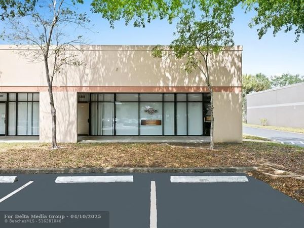 4800 N STATE ROAD 7, Unit 107, Lauderdale Lakes, FL 33319