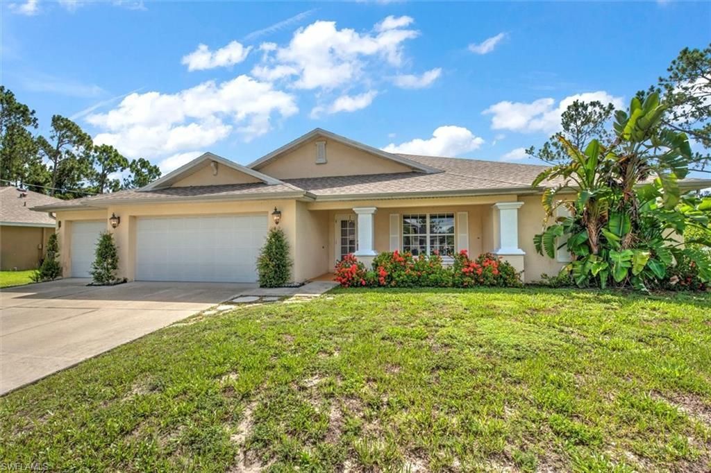 900 Angelo Ave, Lehigh Acres, FL 33971 Photo