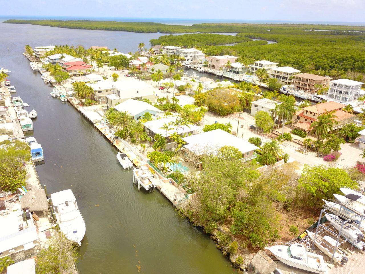 8 S Exuma Road, Key Largo, FL 33037 Photo