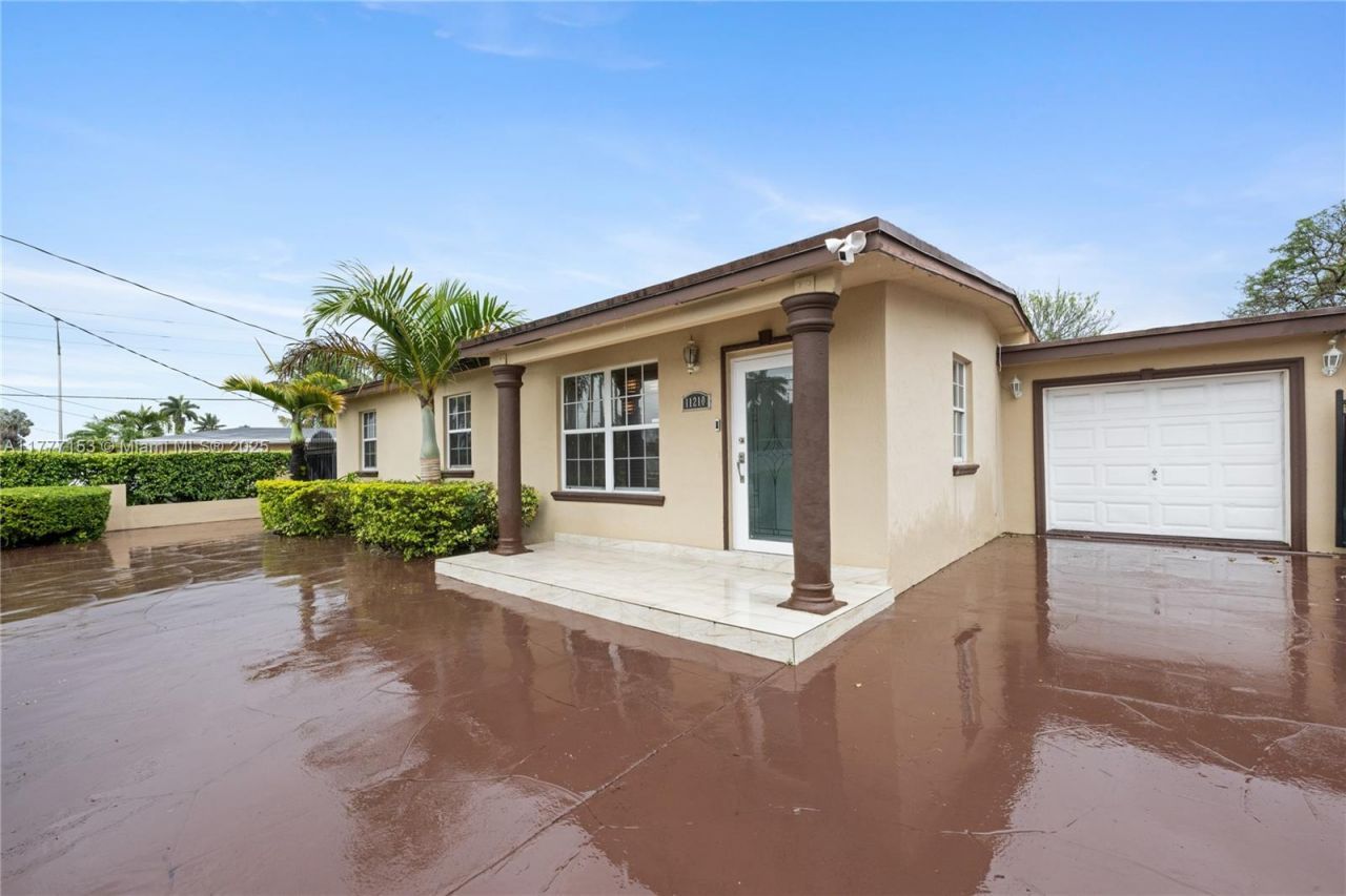 11210 SW 47th Ter, Miami, FL 33165 Photo