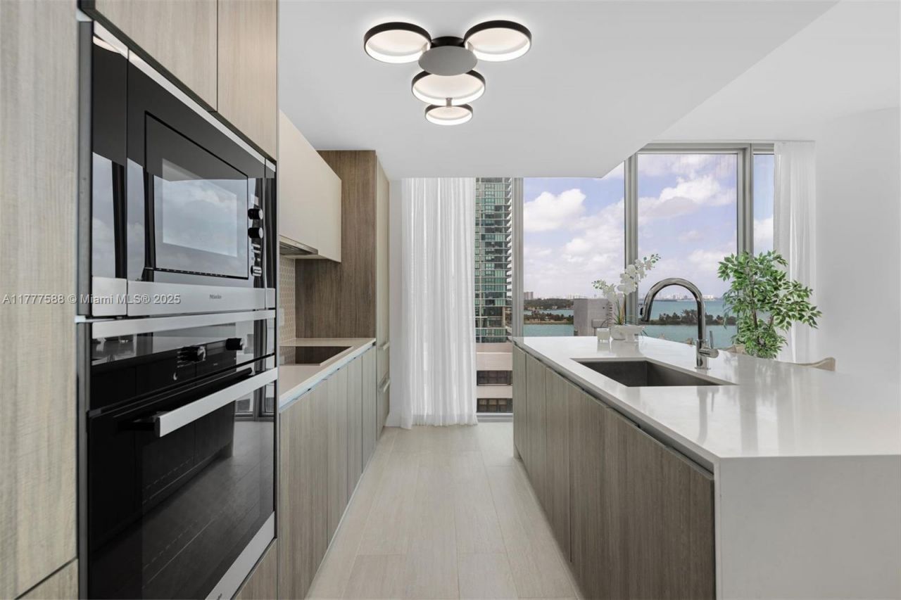 2900 NE 7th Ave, Unit 1002, Miami, FL 33137 Photo