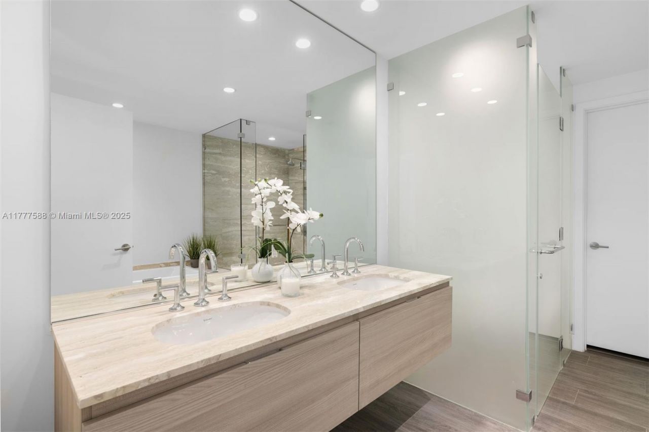 2900 NE 7th Ave, Unit 1002, Miami, FL 33137 Photo