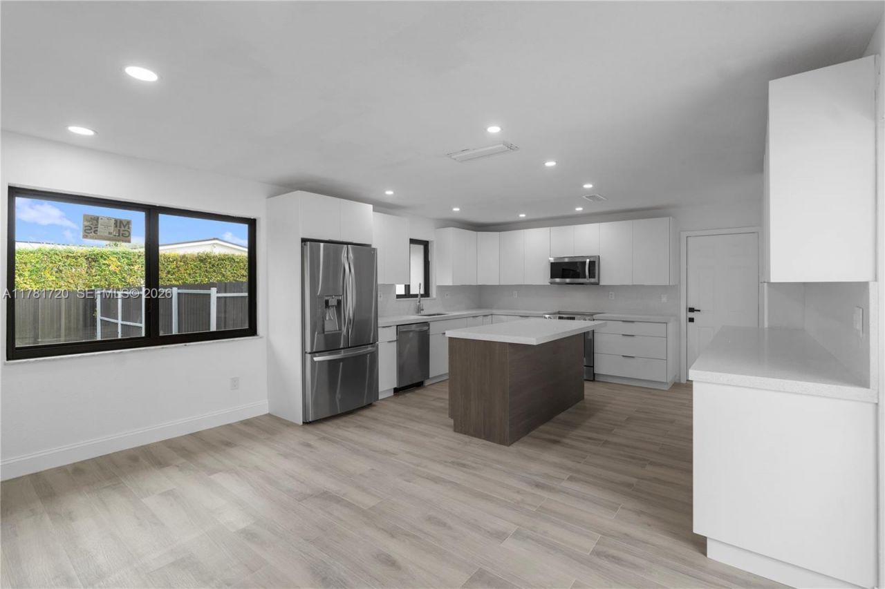 17020 SW 87th Ct, Palmetto Bay, FL 33157 Photo