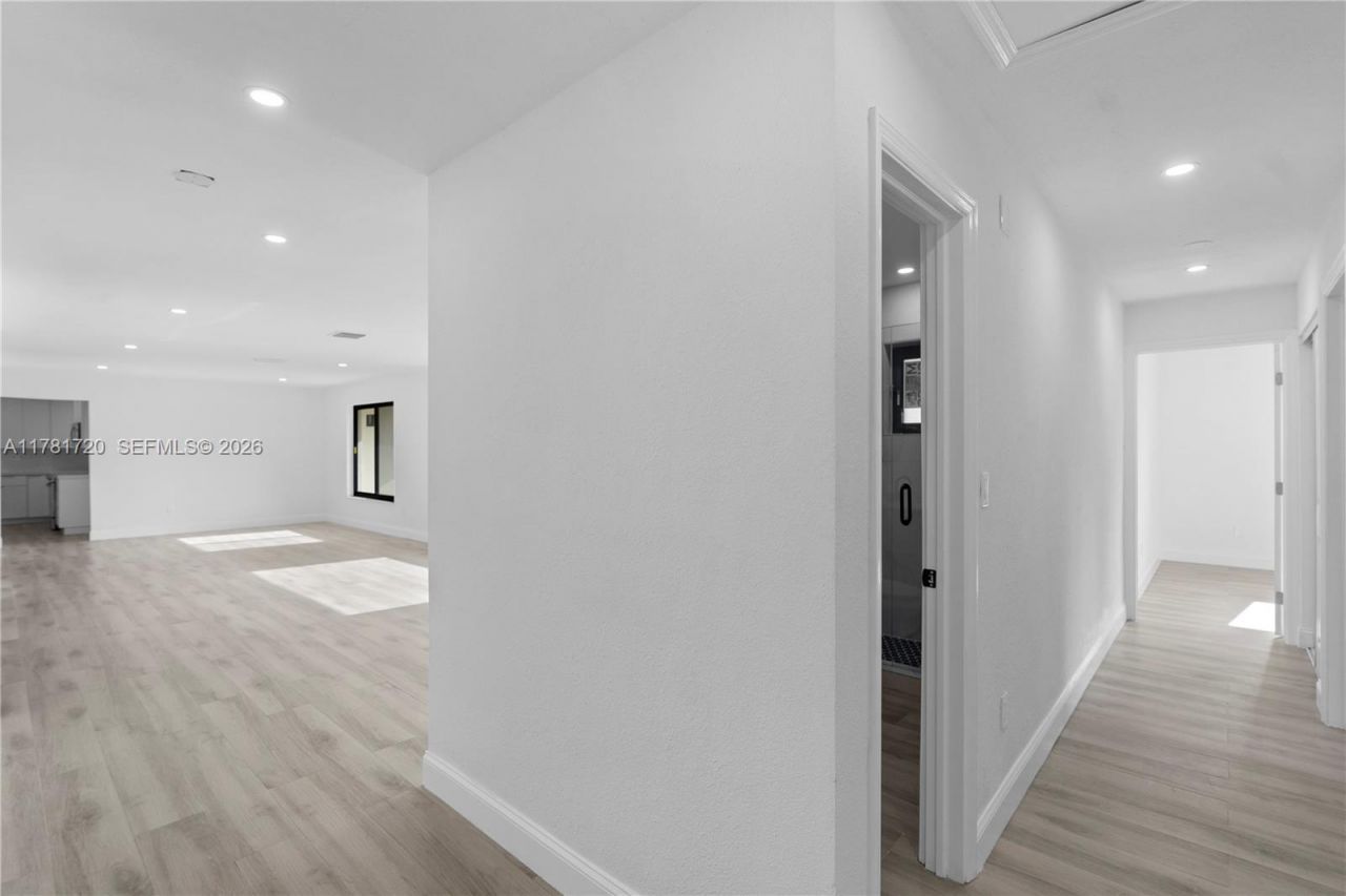 17020 SW 87th Ct, Palmetto Bay, FL 33157 Photo