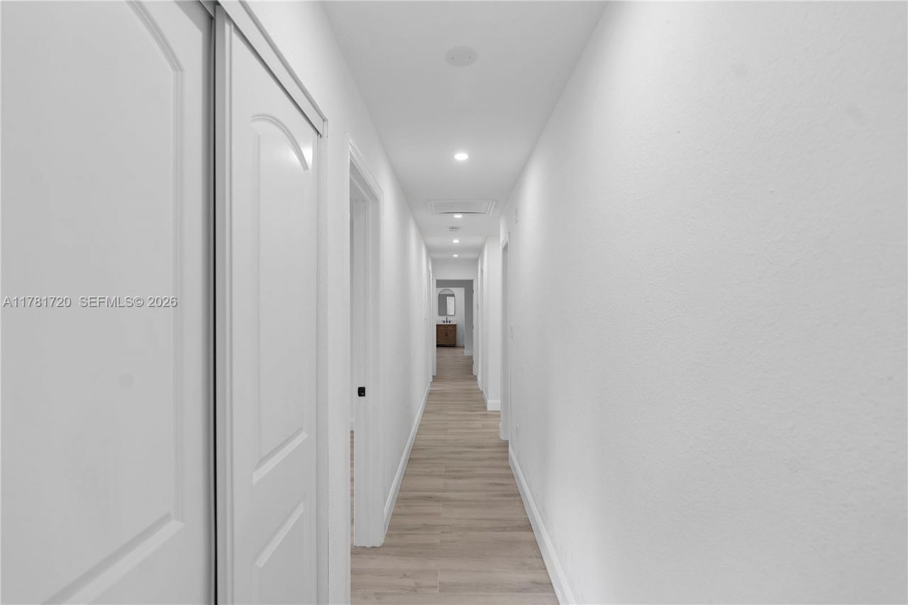 17020 SW 87th Ct, Palmetto Bay, FL 33157 Photo