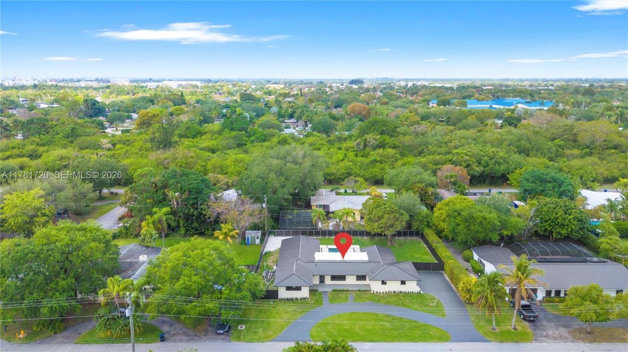 17020 SW 87th Ct, Palmetto Bay, FL 33157 Photo