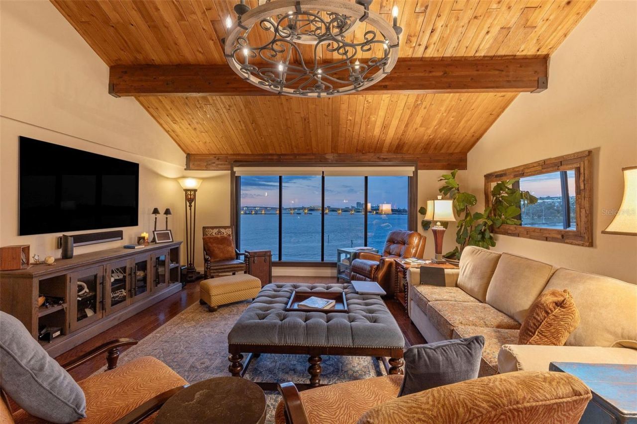 761 Marina Point Drive, Unit 7610, Daytona Beach, FL 32114 Photo