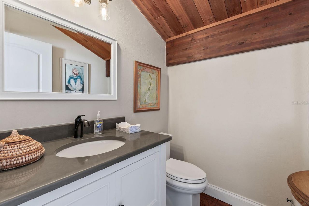 761 Marina Point Drive, Unit 7610, Daytona Beach, FL 32114 Photo