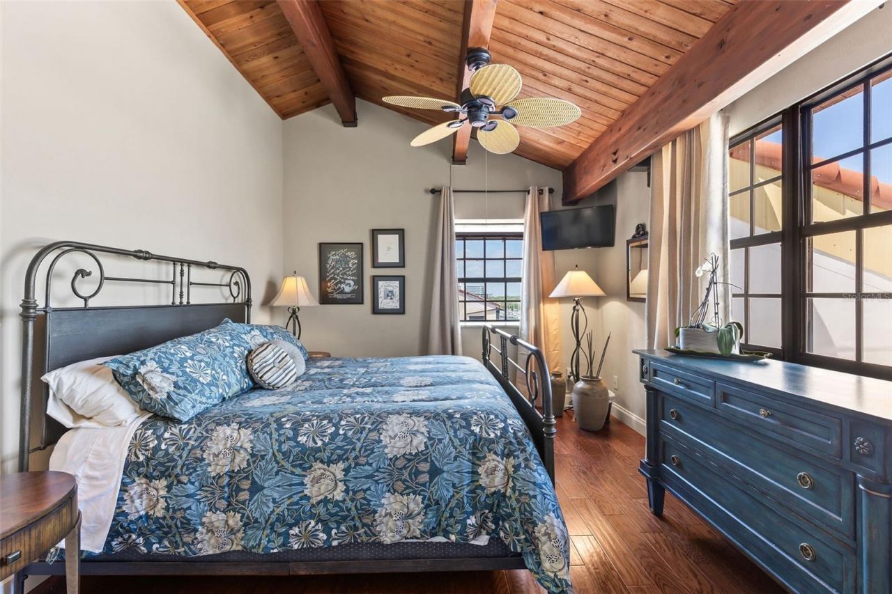 761 Marina Point Drive, Unit 7610, Daytona Beach, FL 32114 Photo