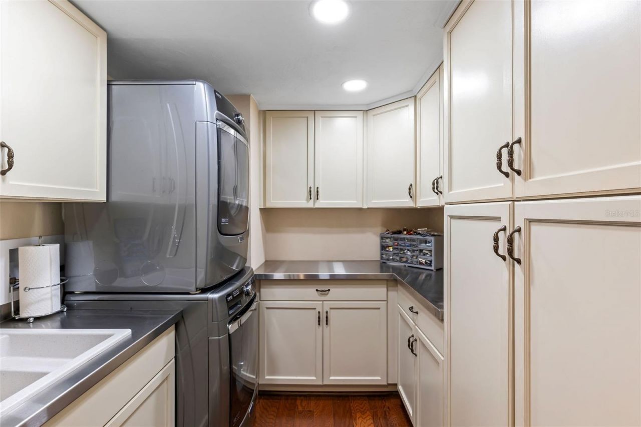 761 Marina Point Drive, Unit 7610, Daytona Beach, FL 32114 Photo