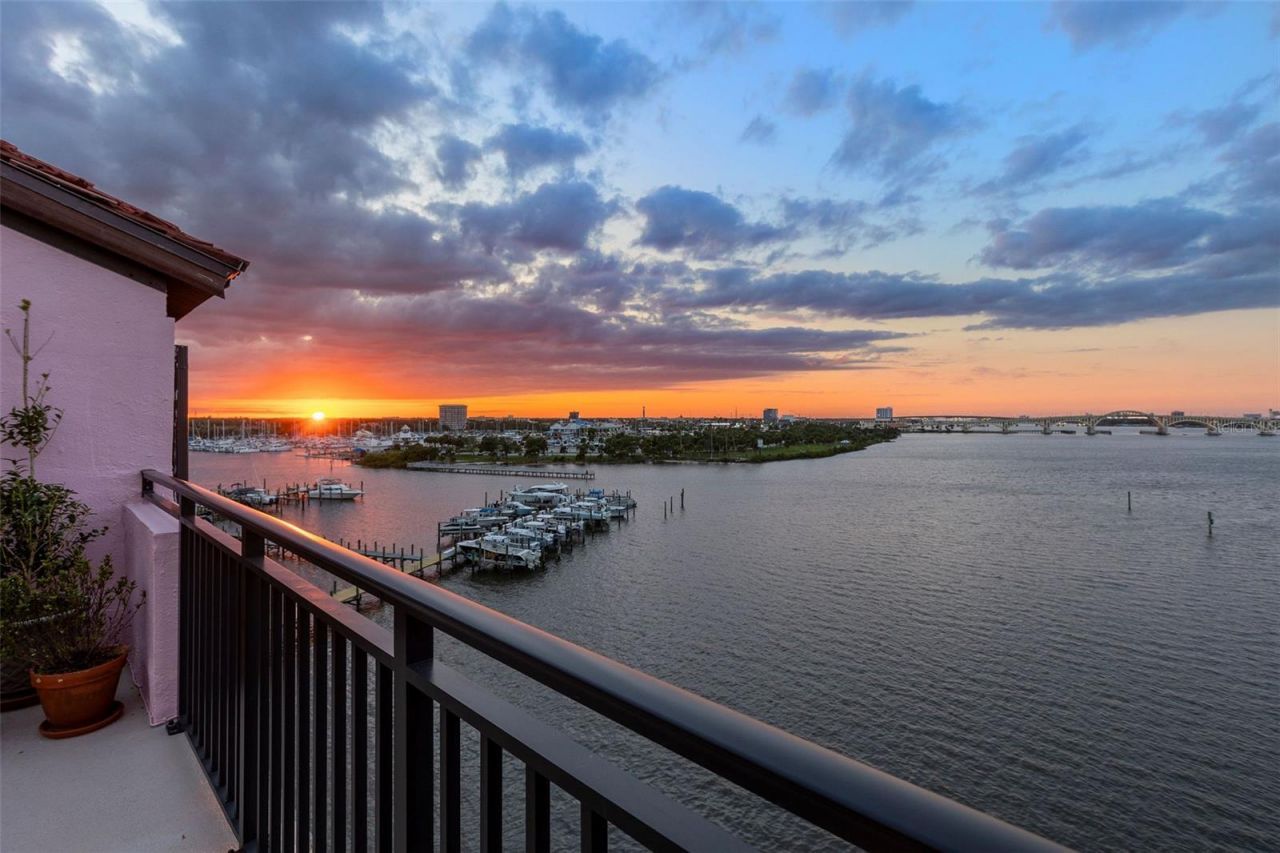 761 Marina Point Drive, Unit 7610, Daytona Beach, FL 32114 Photo