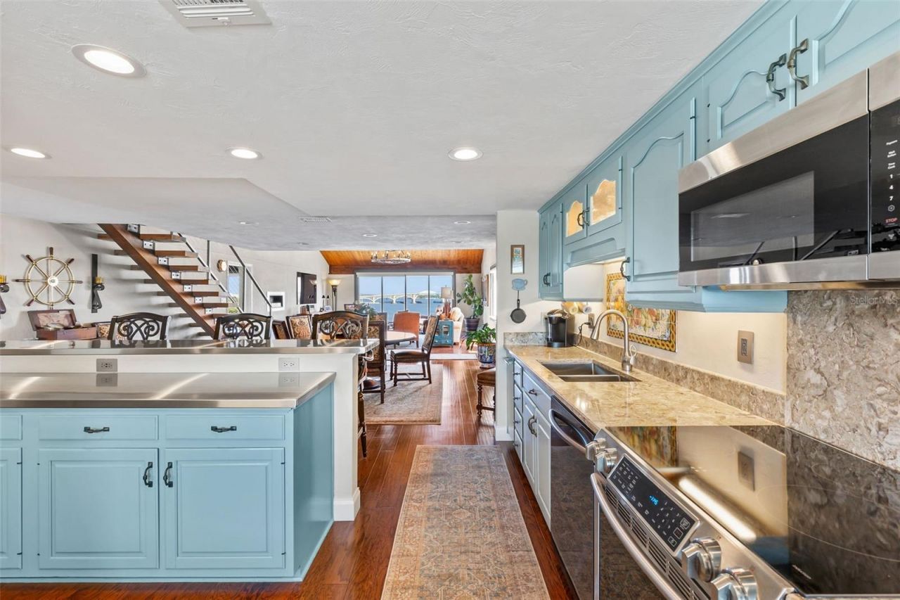 761 Marina Point Drive, Unit 7610, Daytona Beach, FL 32114 Photo