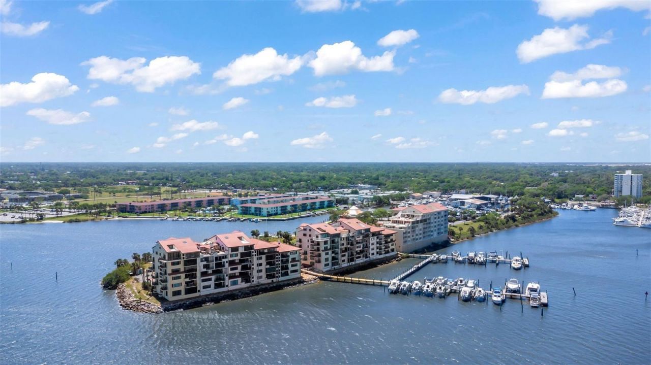 761 Marina Point Drive, Unit 7610, Daytona Beach, FL 32114 Photo
